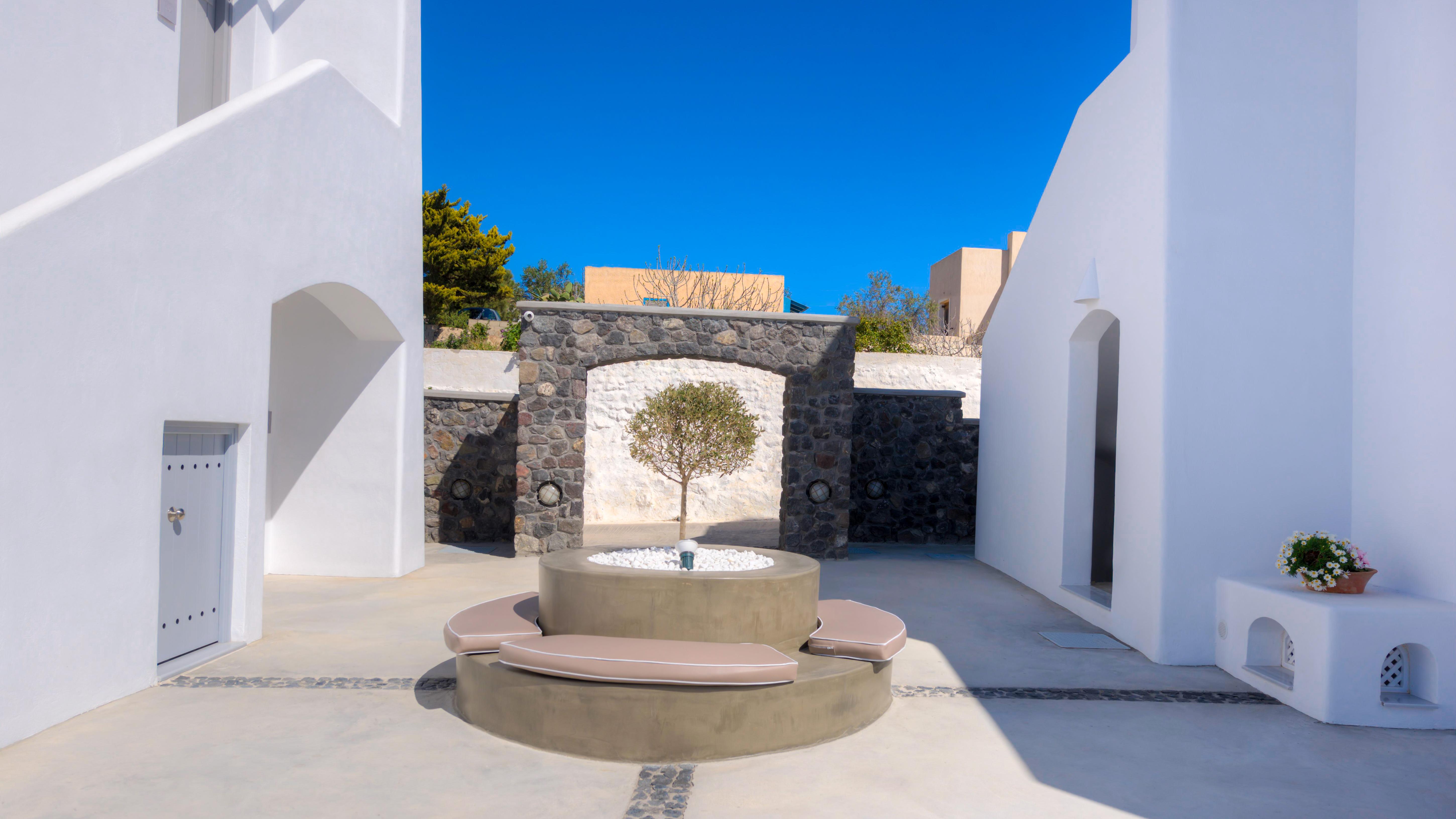 White Harmony Suites Megalokori Exterior foto