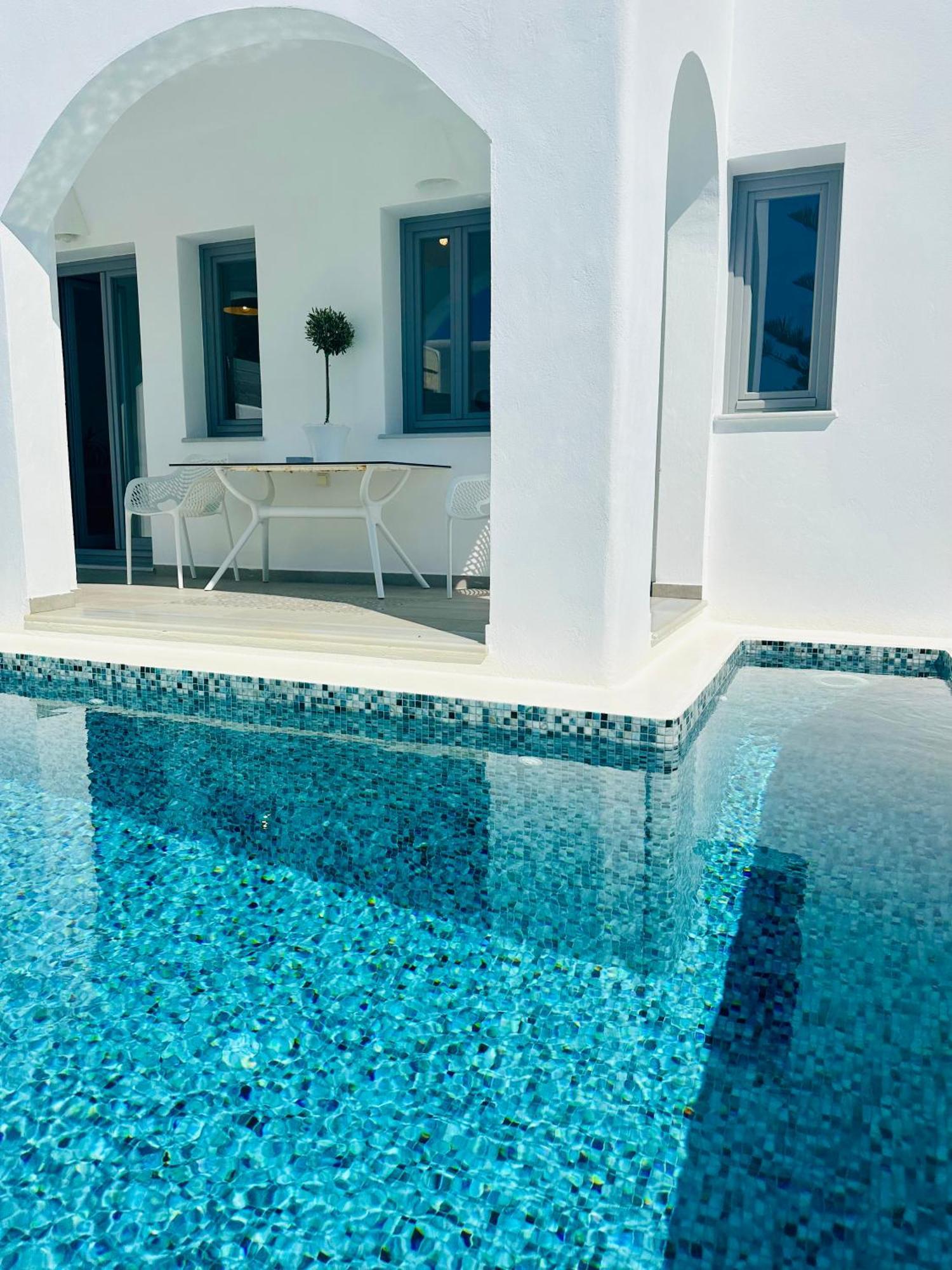 White Harmony Suites Megalokori Exterior foto