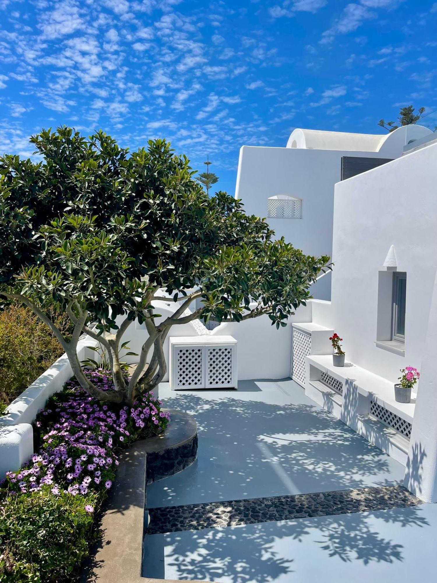 White Harmony Suites Megalokori Exterior foto